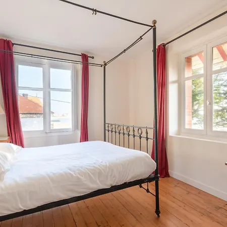 Grande Maison 19p Vue Mer Au Pouliguen * Le Pouliguen