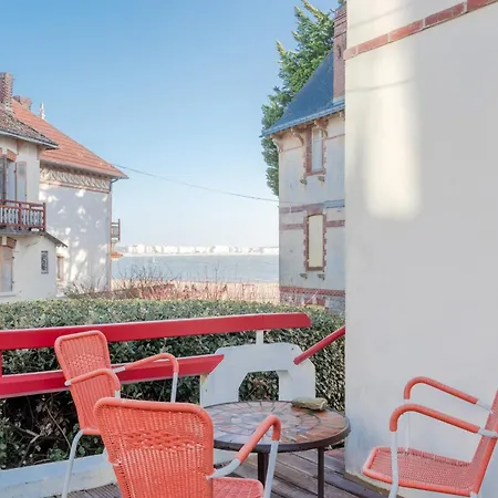 Hébergement de vacances Grande Maison 19p Vue Mer Au Pouliguen